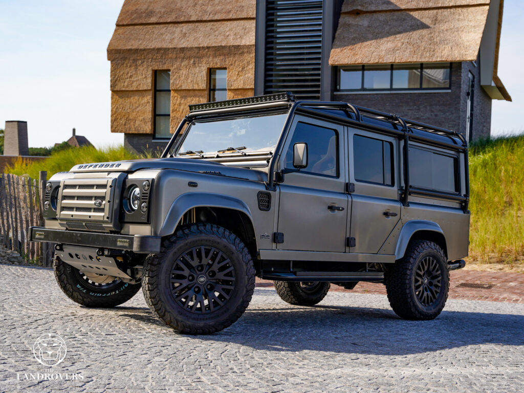 Customize & Build Your Own Land Rover Car
