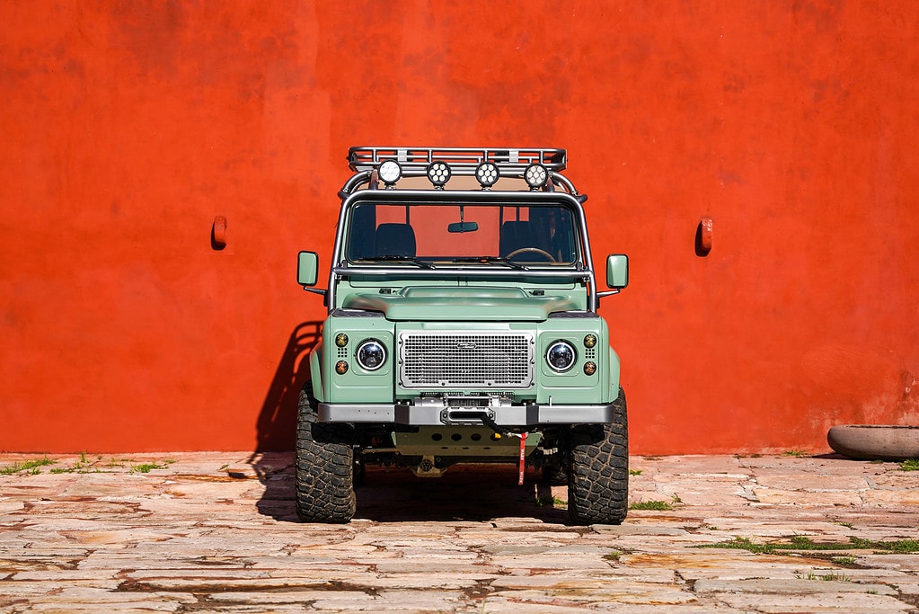 Vintage Land Rover Defender Customized - The Landrovers